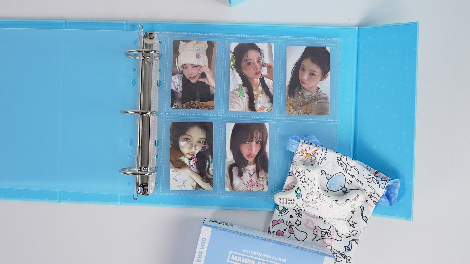 5 out of 5 SUMMER with ILLIT - 4th Mini Album ‘MAMIHLAPINATAPAI’